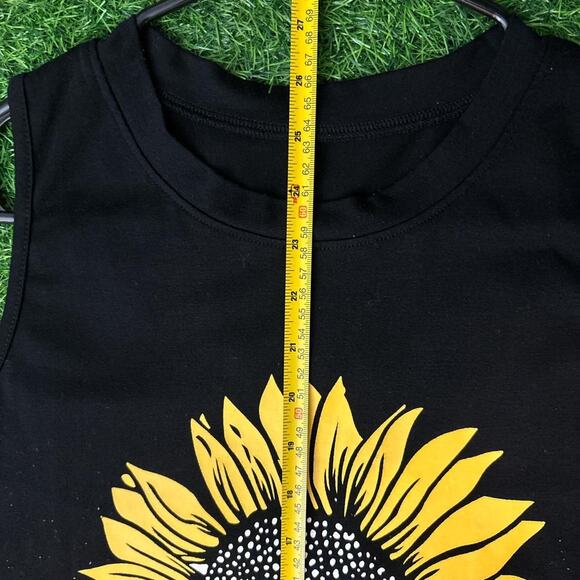 Women’s Black ‘You Are My Sunshine’ Graphic Tank - Picture 4 of 5